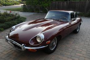 Jaguar E-Type photo