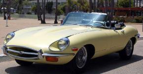 Jaguar E-Type photo