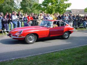 Jaguar E-Type photo