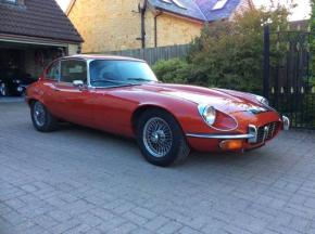 Jaguar E-Type photo