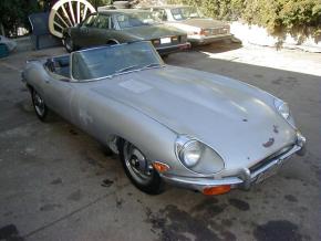 Jaguar E-Type photo