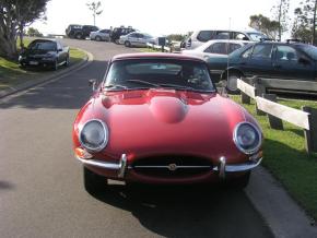 Jaguar E-Type photo