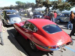 Jaguar E-Type photo