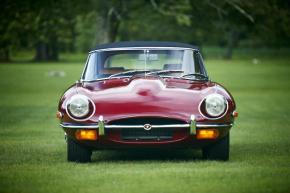 Jaguar E-Type photo