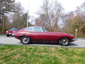 Jaguar E-Type photo