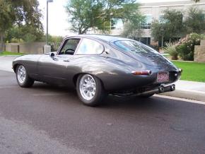 Jaguar E-Type photo