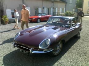 Jaguar E-Type photo