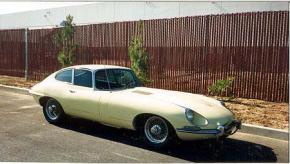 Jaguar E-Type photo