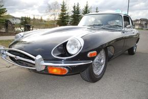 Jaguar E-Type photo