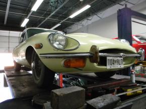 Jaguar E-Type photo