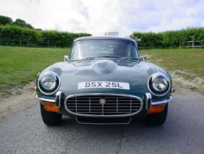 Jaguar E-Type photo