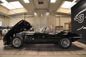 Jaguar E-Type photo