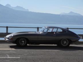 Jaguar E-Type photo