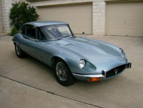 Jaguar E-Type photo