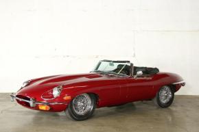 Jaguar E-Type photo