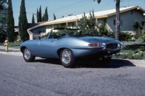 Jaguar E-Type photo