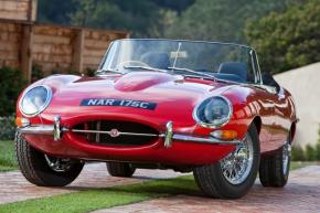 Jaguar E-Type photo