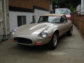 Jaguar E-Type photo