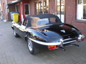 Jaguar E-Type photo