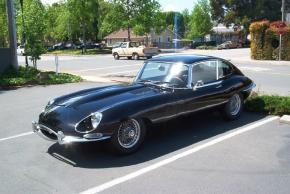 Jaguar E-Type photo