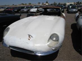 Jaguar E-Type photo