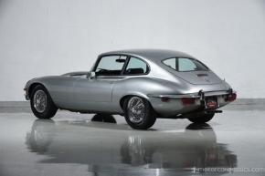 Jaguar E-Type photo