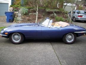 Jaguar E-Type photo