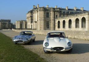 Jaguar E-Type photo