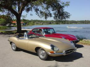 Jaguar E-Type photo