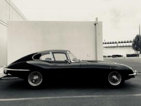 Jaguar E-Type photo