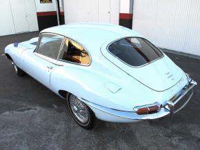 Jaguar E-Type photo