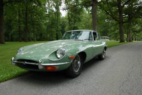 Jaguar E-Type photo