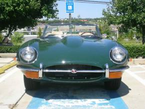 Jaguar E-Type photo