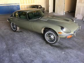 Jaguar E-Type photo