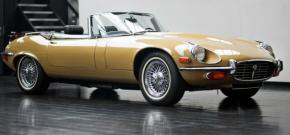 Jaguar E-Type photo