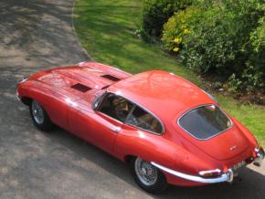 Jaguar E-Type photo