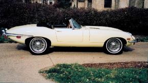 Jaguar E-Type photo