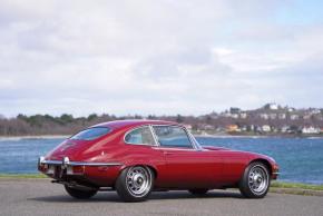 Jaguar E-Type photo