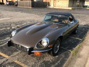 Jaguar E-Type photo