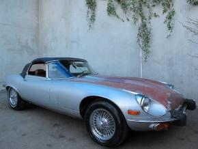 Jaguar E-Type photo