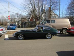 Jaguar E-Type photo