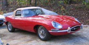 Jaguar E-Type photo