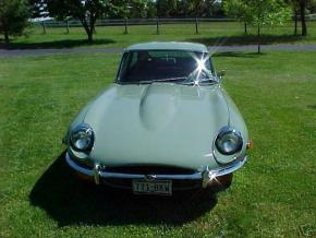 Jaguar E-Type photo