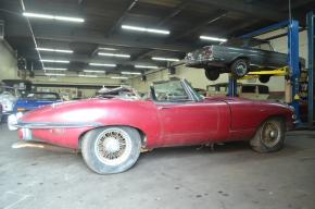 Jaguar E-Type photo