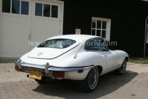 Jaguar E-Type photo