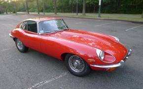 Jaguar E-Type photo