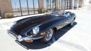 Jaguar E-Type photo