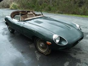 Jaguar E-Type photo