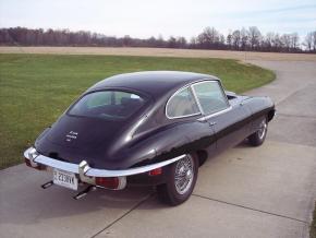 Jaguar E-Type photo