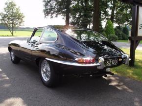 Jaguar E-Type photo